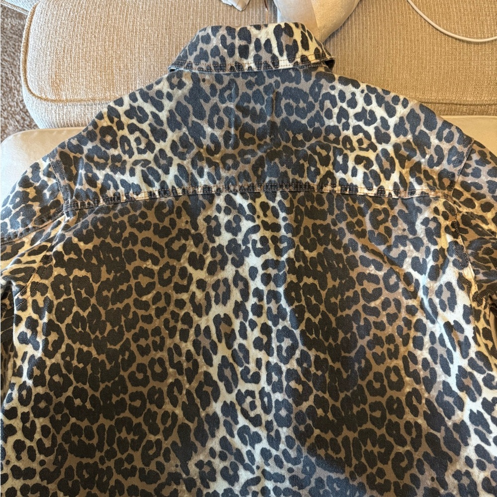 Leopard Print denim Jacket - Picture 10 of 11